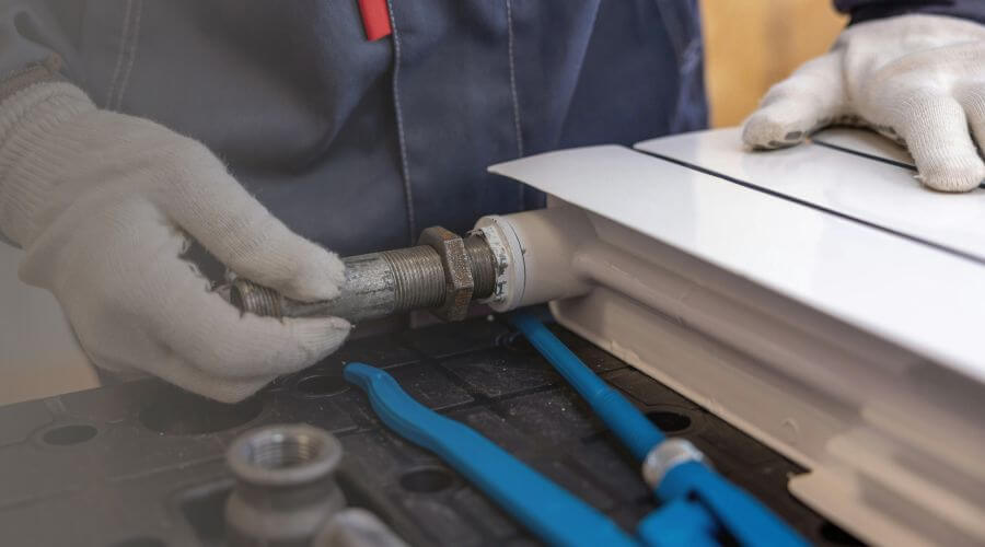 Gas Line Leak Repair in Ecleto, TX
